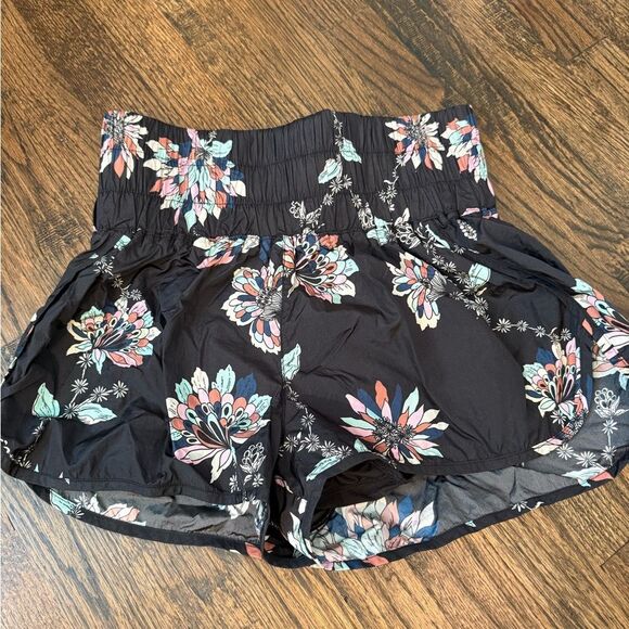 Free People The Way Home Short - Picture 4 of 8